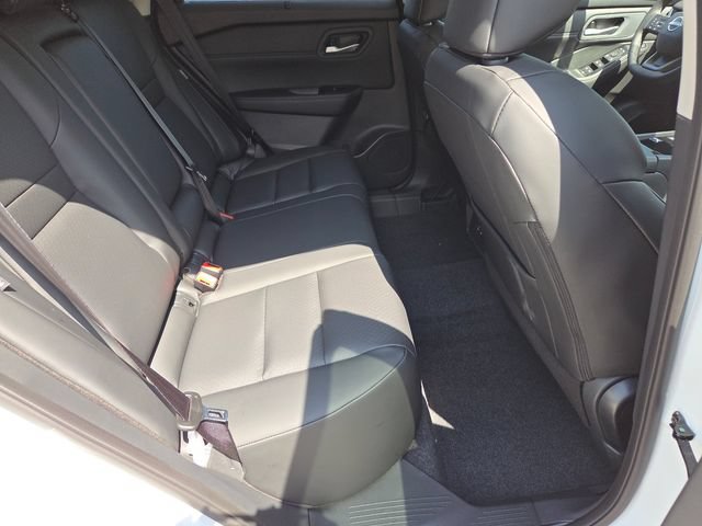 New 2026 Nissan Rogue SV w/ SV Premium Package FWD image 20