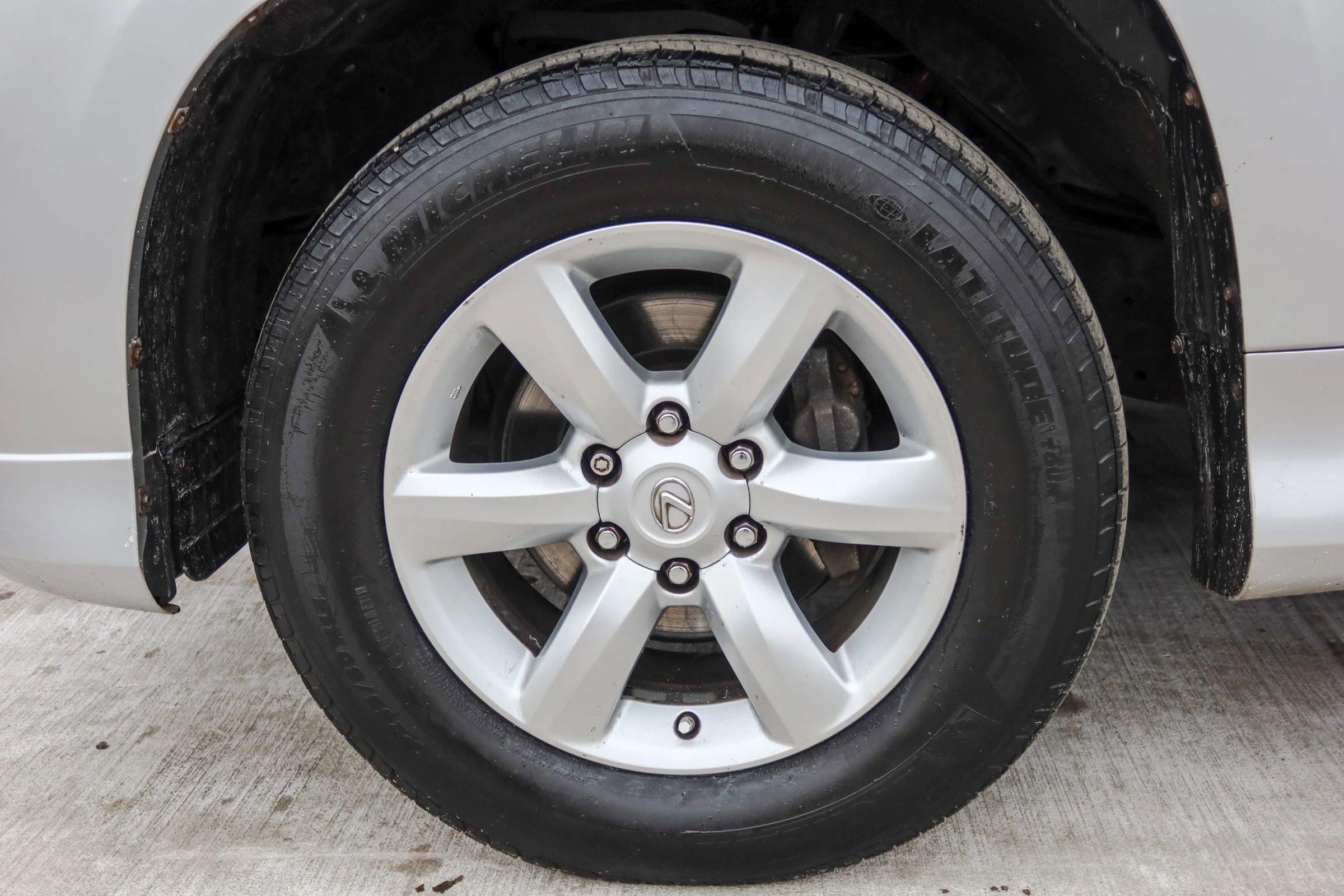 Used 2015 Lexus GX 460 image 27