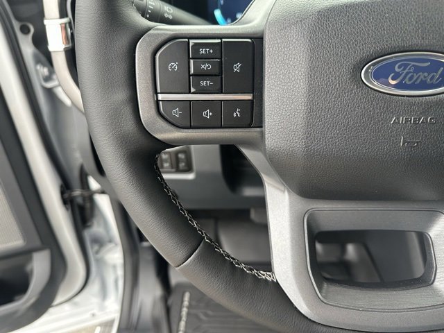 Used 2026 Ford F250 Lariat w/ FX4 Off-Road Package image 5