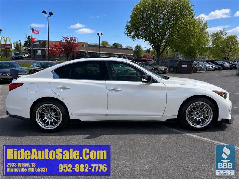Used 2016 INFINITI Q50 Red Sport 400 AWD/4WD image 3