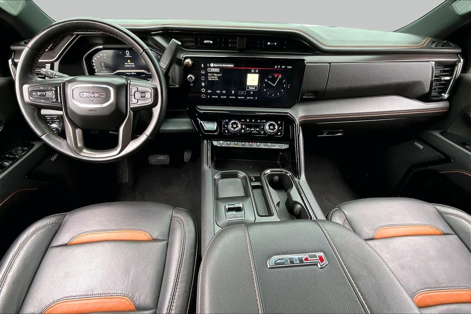 Used 2025 GMC Sierra 2500 AT4 w/ AT4 Premium Plus Package AWD/4WD image 14