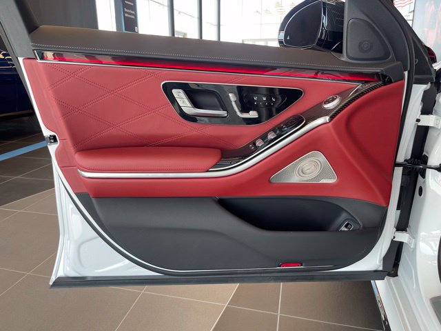 New 2025 Mercedes-Benz S 63 AMG S image 27