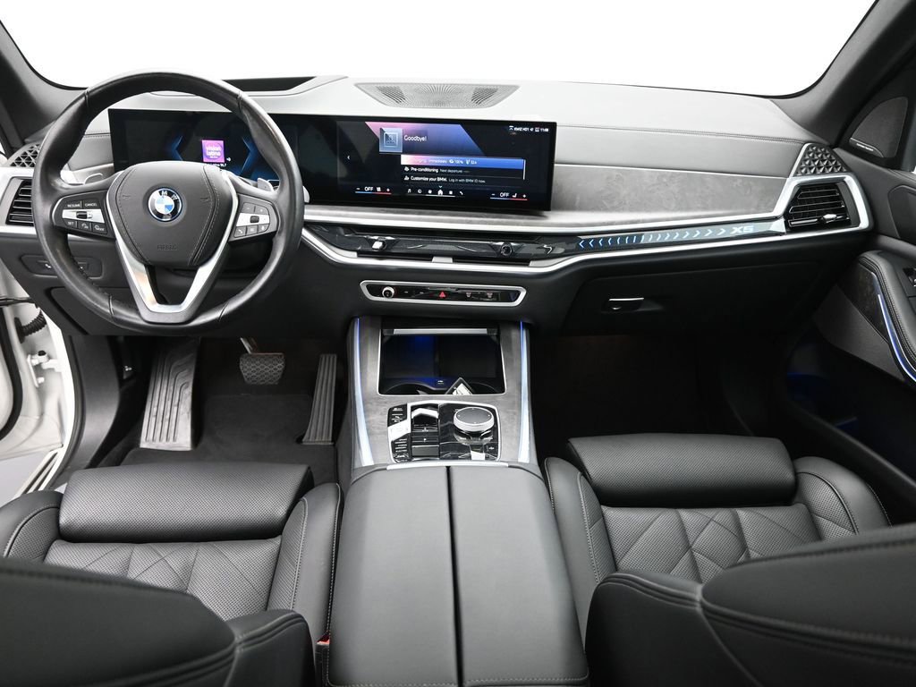 Used 2025 BMW X5 xDrive50e AWD/4WD image 22