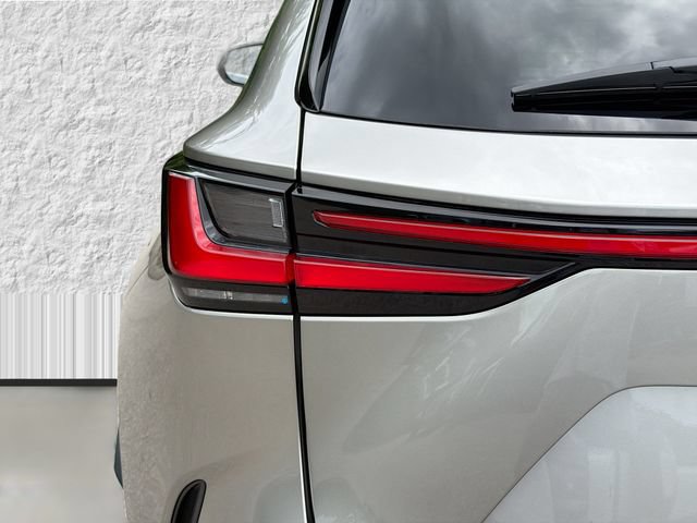 Certified 2025 Lexus NX 350 AWD w/ Accessory Package (K3) image 10