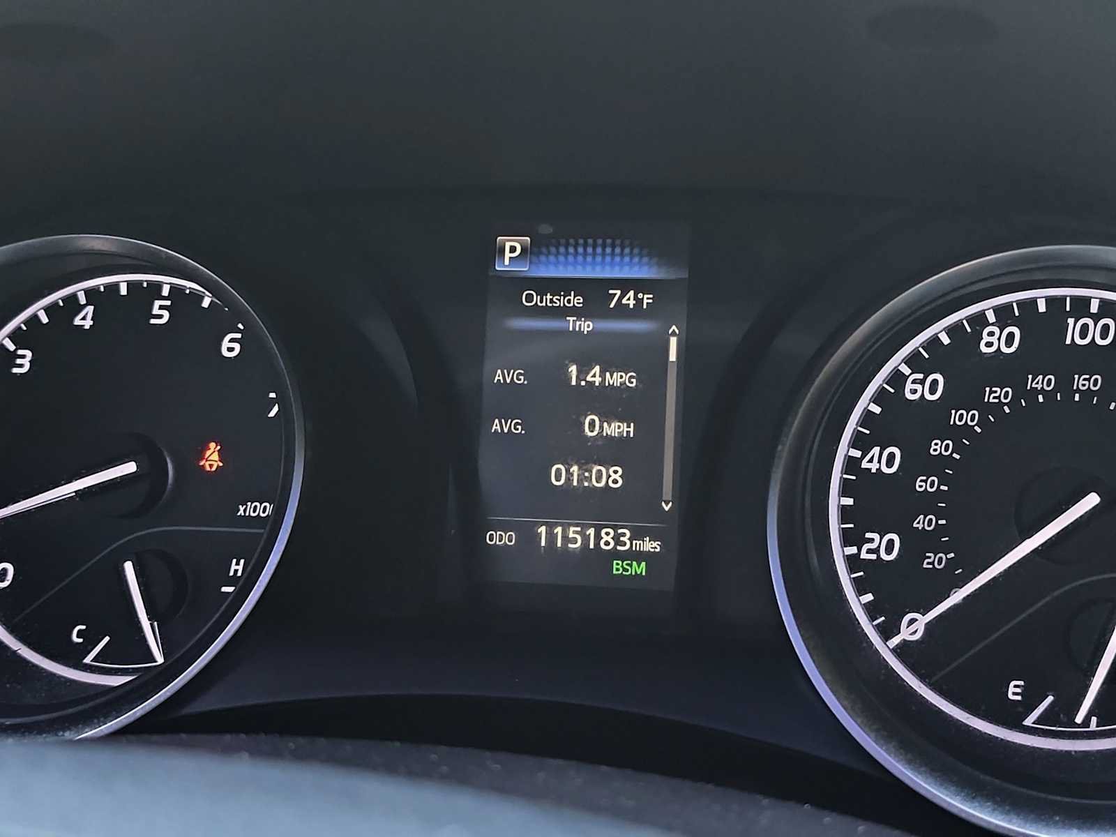 Used 2018 Toyota Camry SE w/ Moonroof Package FWD image 16