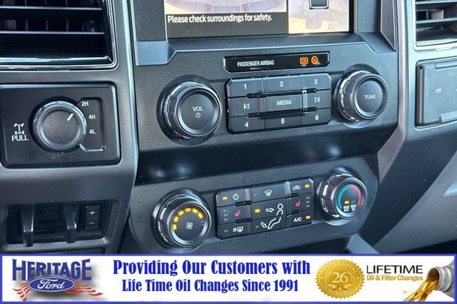 Used 2022 Ford F250 XLT w/ XLT Premium Package AWD/4WD image 19