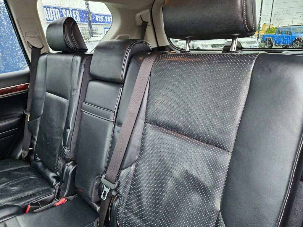 Used 2013 Lexus GX 460 Premium image 13
