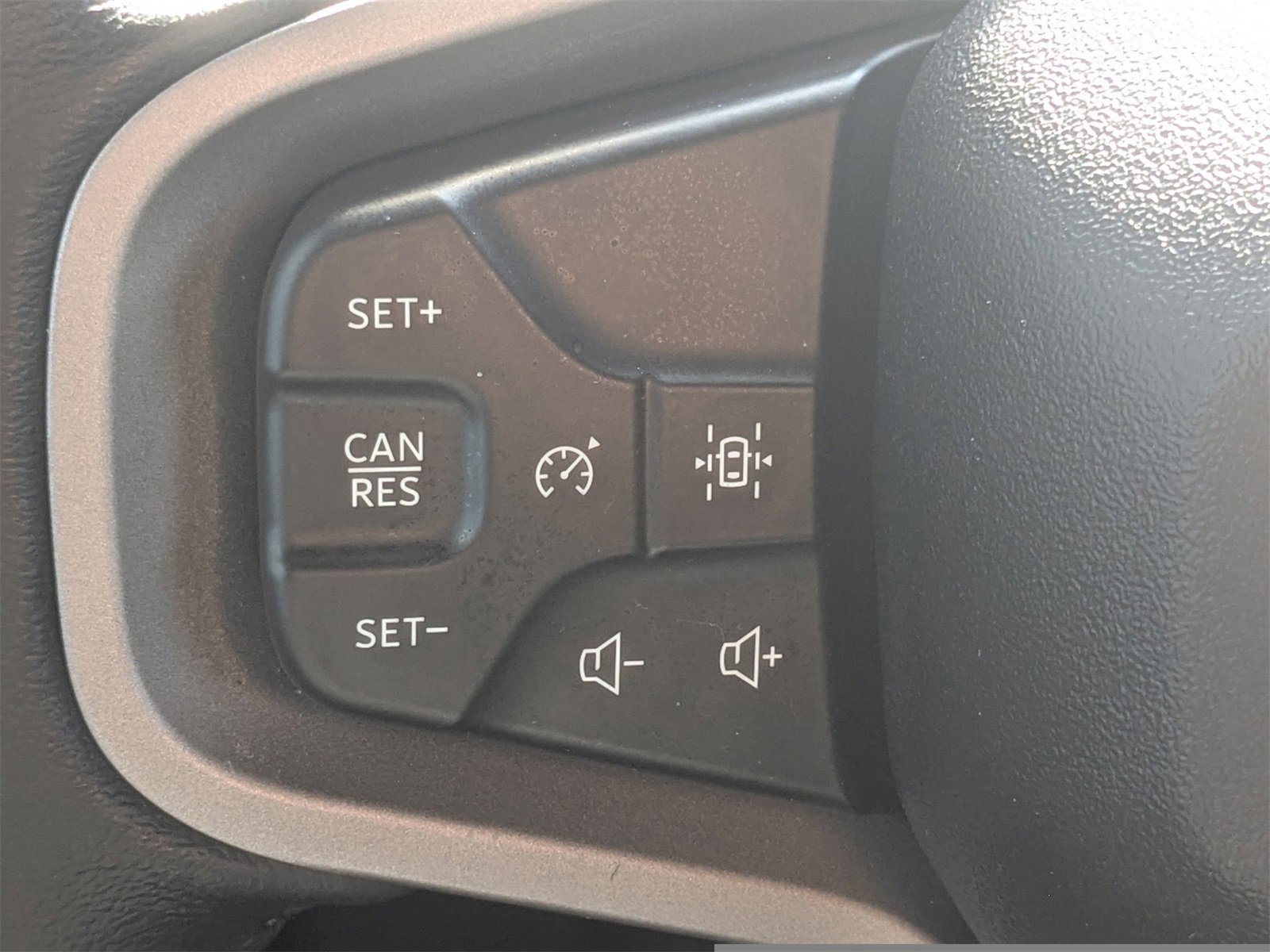 Used 2024 Ford Bronco Big Bend image 25