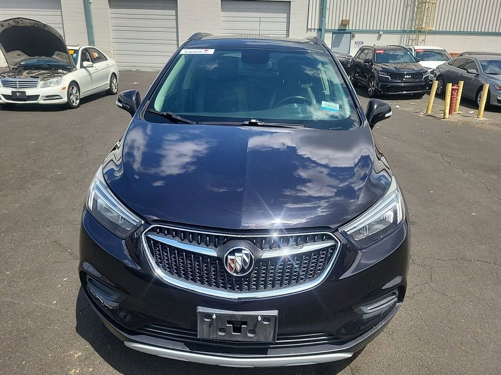 Used 2019 Buick Encore Preferred FWD image 2