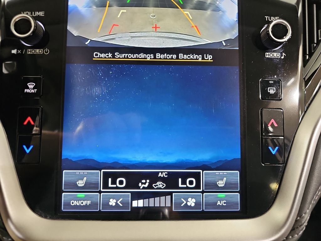 Used 2024 Subaru Outback Premium AWD/4WD image 25