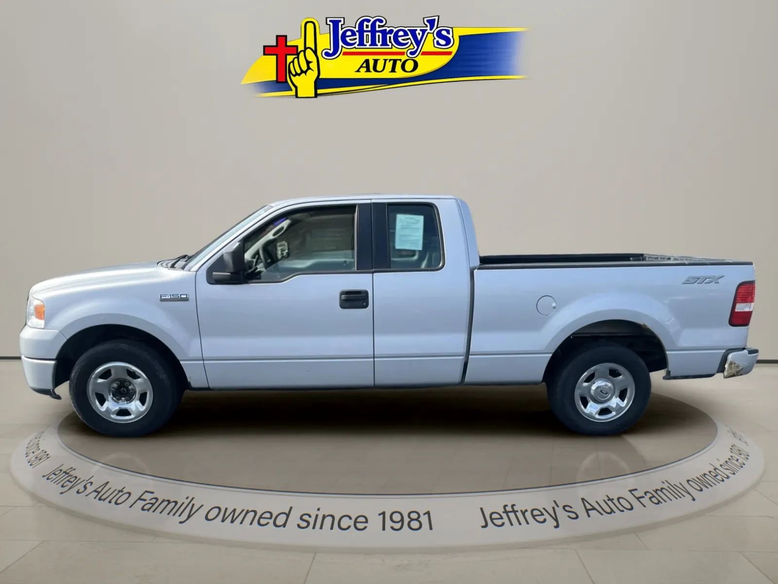 Used 2006 Ford F150 XL RWD image 2