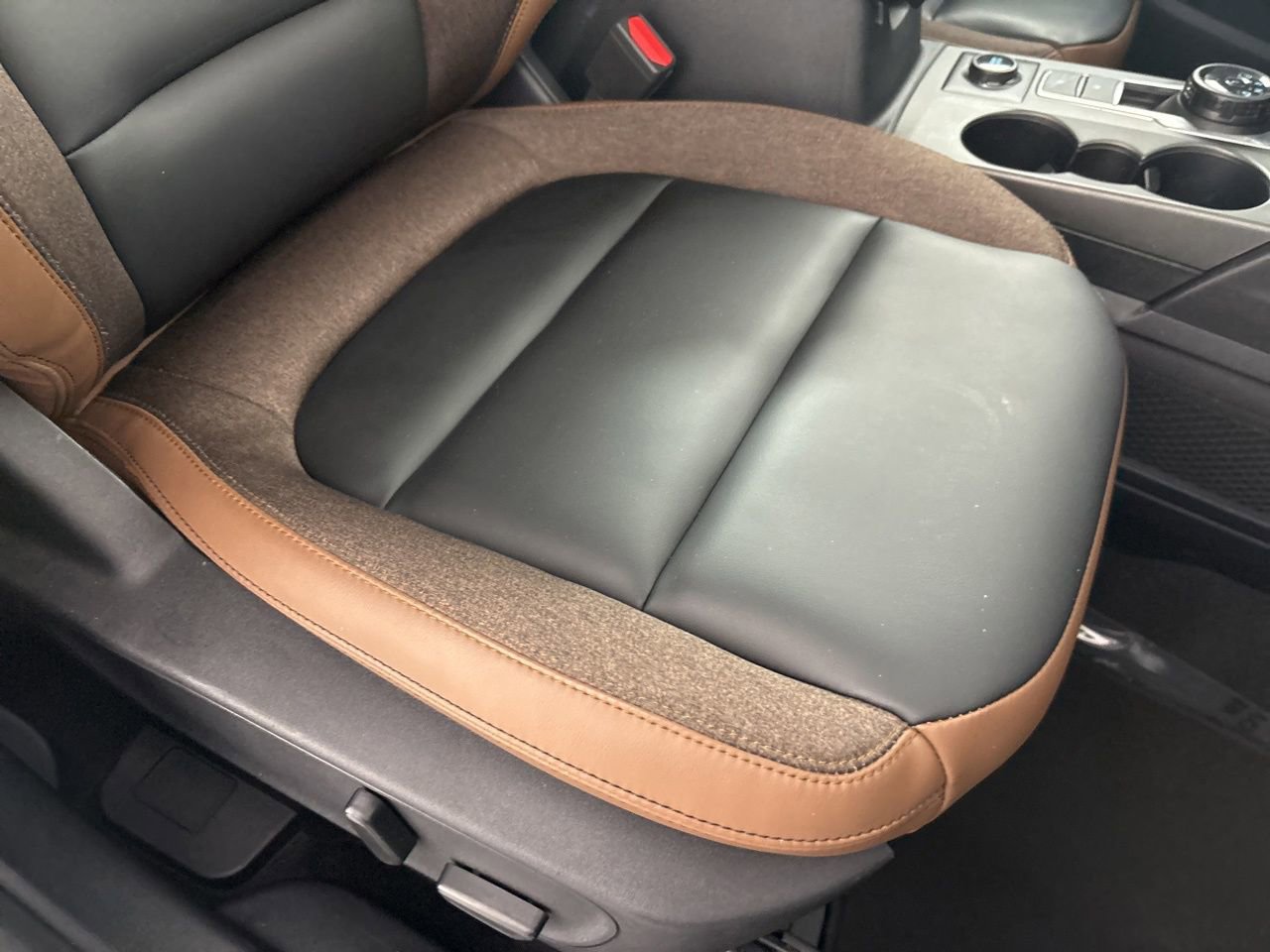 Used 2025 Ford Bronco Sport Outer Banks w/ Outer Banks Tech Package+ AWD/4WD image 26