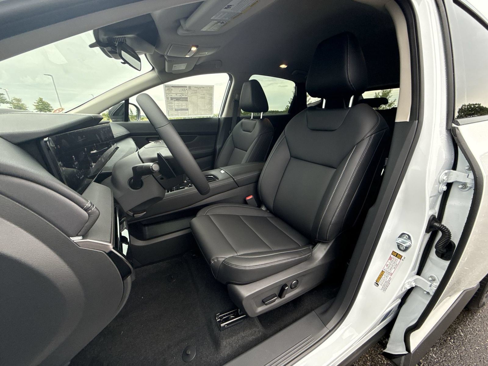 New 2026 Nissan Murano SV AWD/4WD image 24