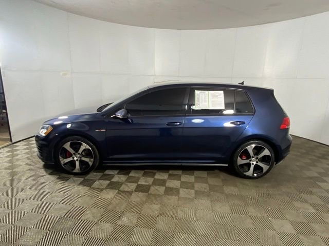 Used 2015 Volkswagen Golf 4-Door image 2