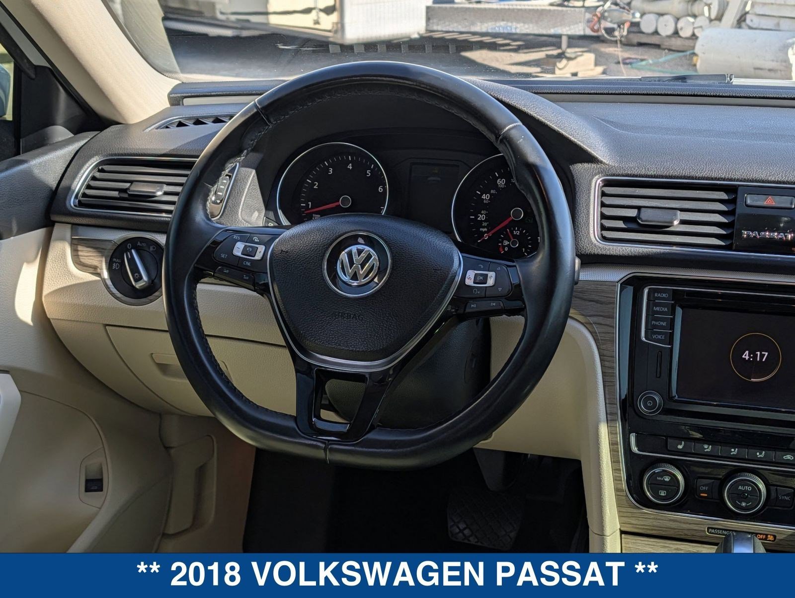 Used 2018 Volkswagen Passat 2.0T SE image 15