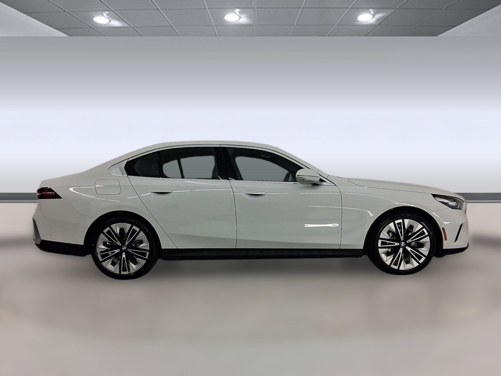 New 2026 BMW 530i w/ Premium Package RWD image 8