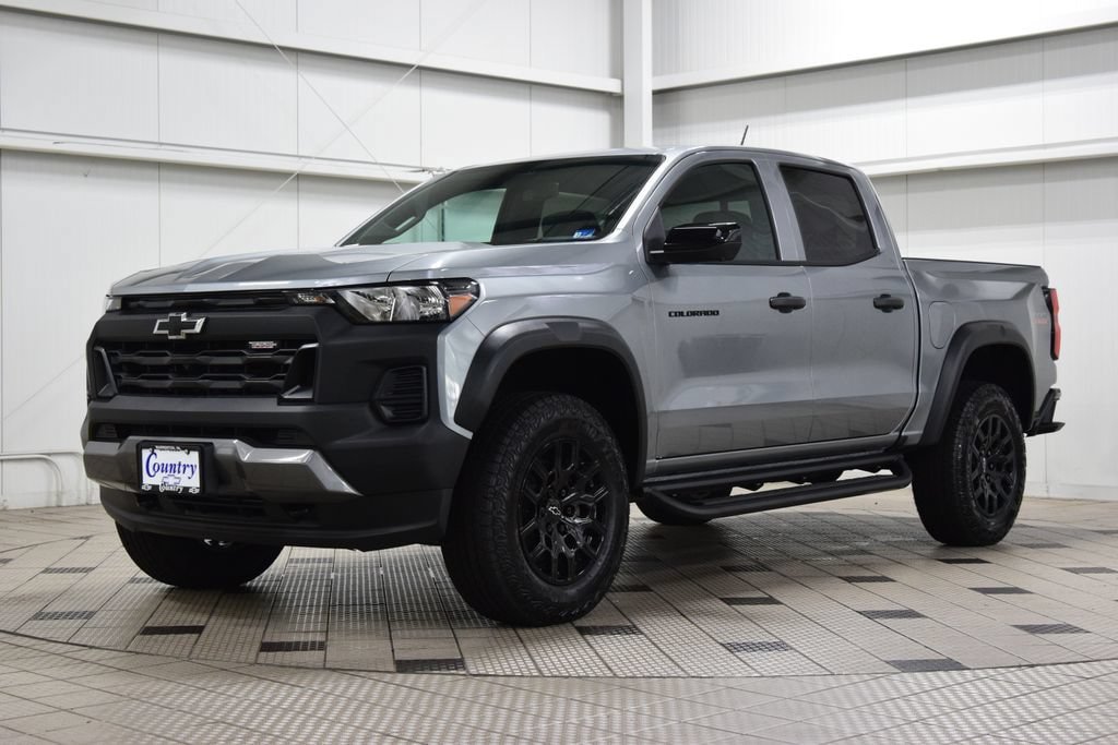 New 2026 Chevrolet Colorado Trail Boss AWD/4WD image 3
