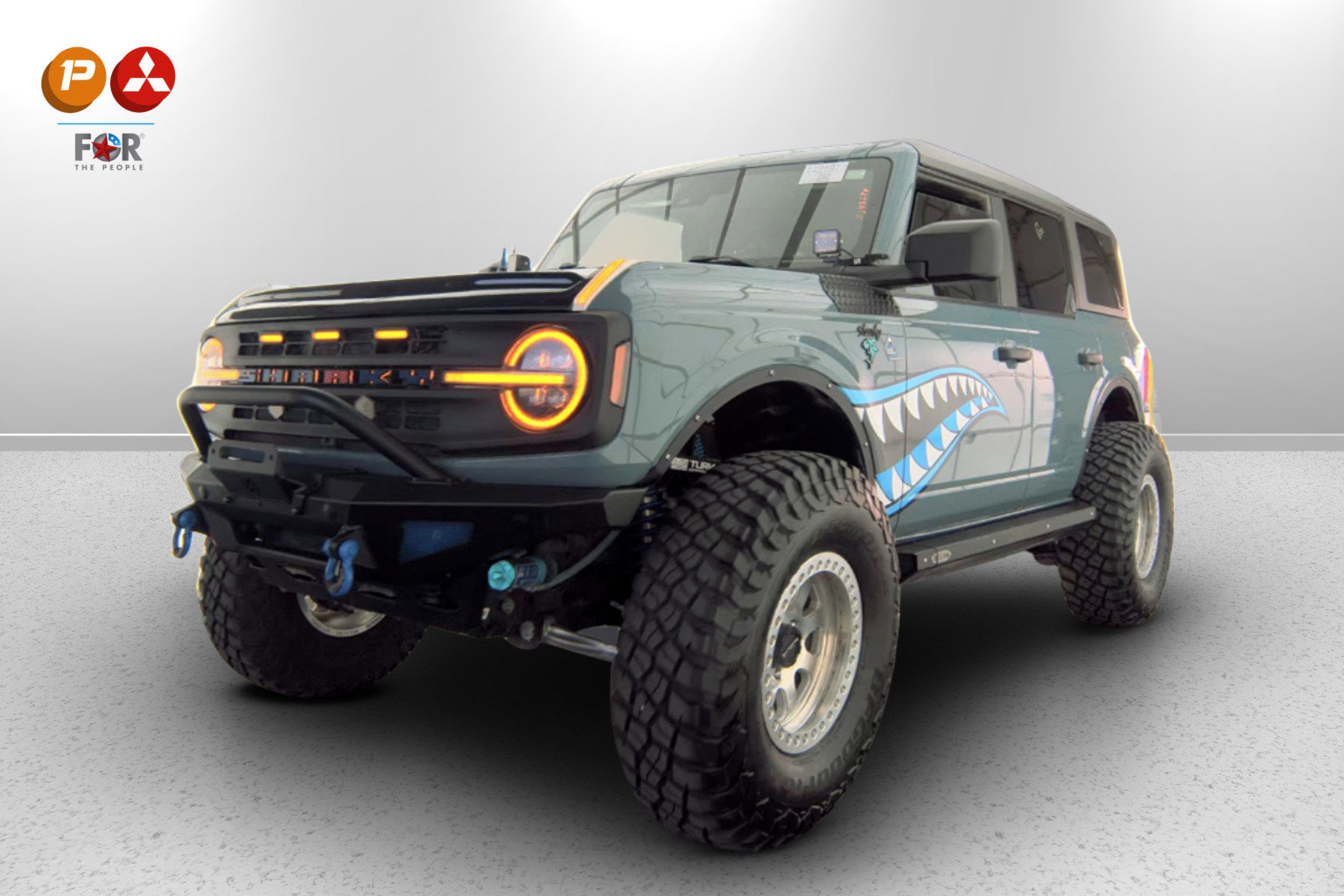 Used 2021 Ford Bronco Black Diamond image 1