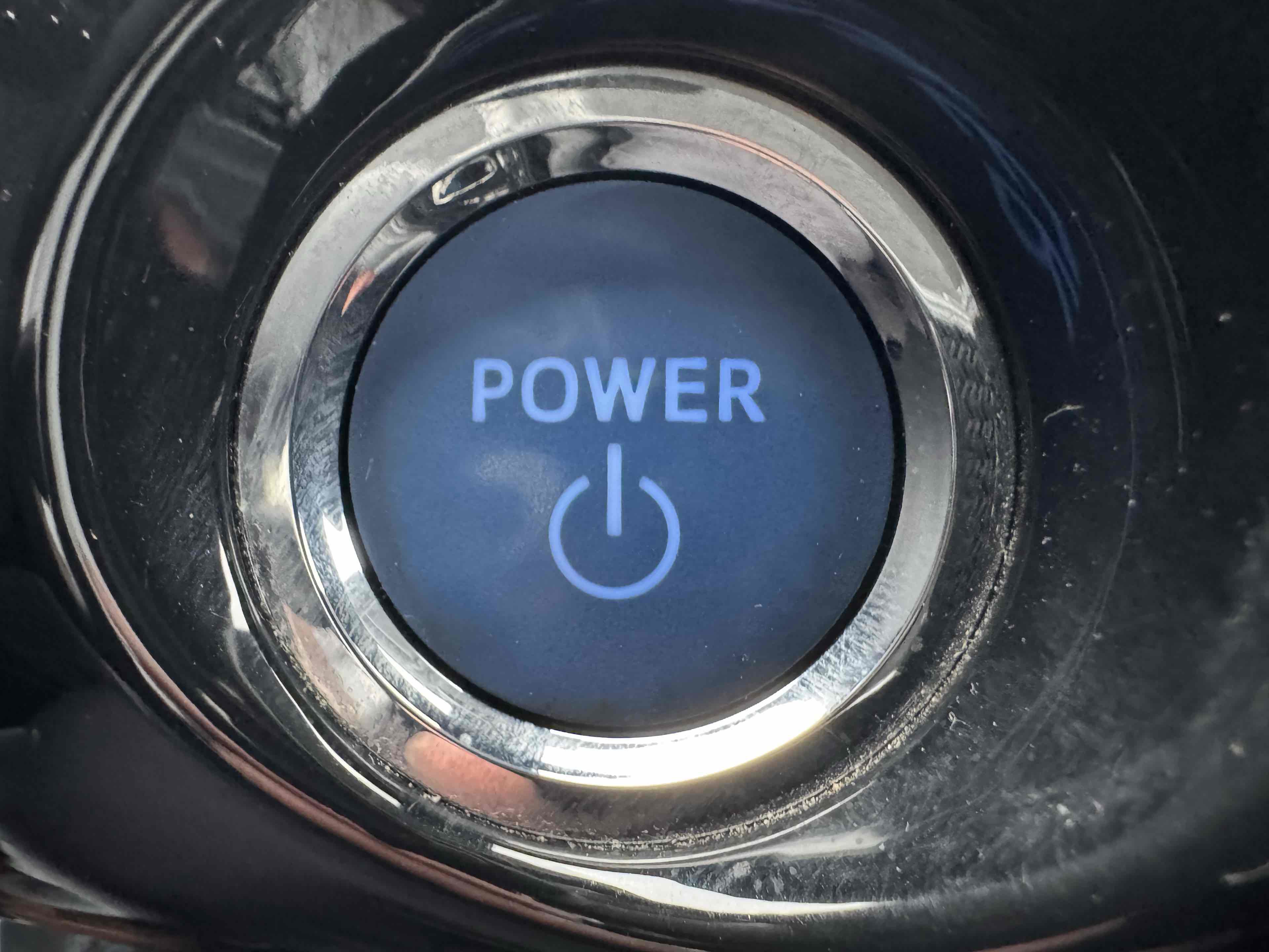 Used 2017 Toyota Prius Prime Premium w/ Carpet Mat Package image 28