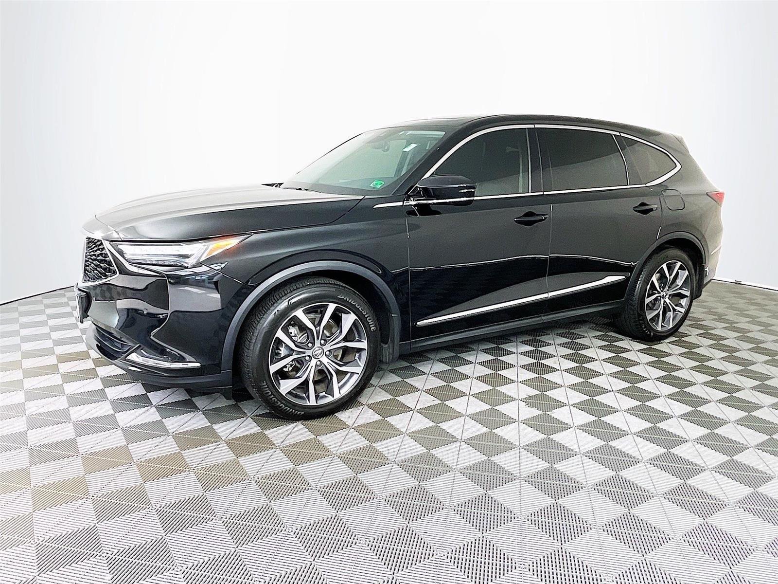 Used 2024 Acura MDX SH-AWD w/ Technology Package image 4