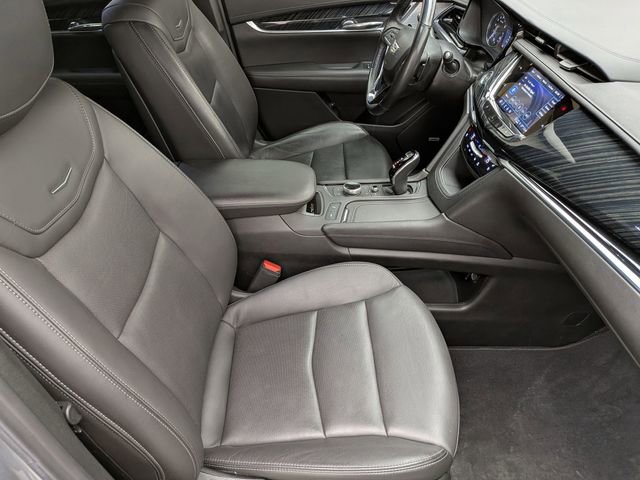 Certified 2023 Cadillac XT6 Premium Luxury image 28