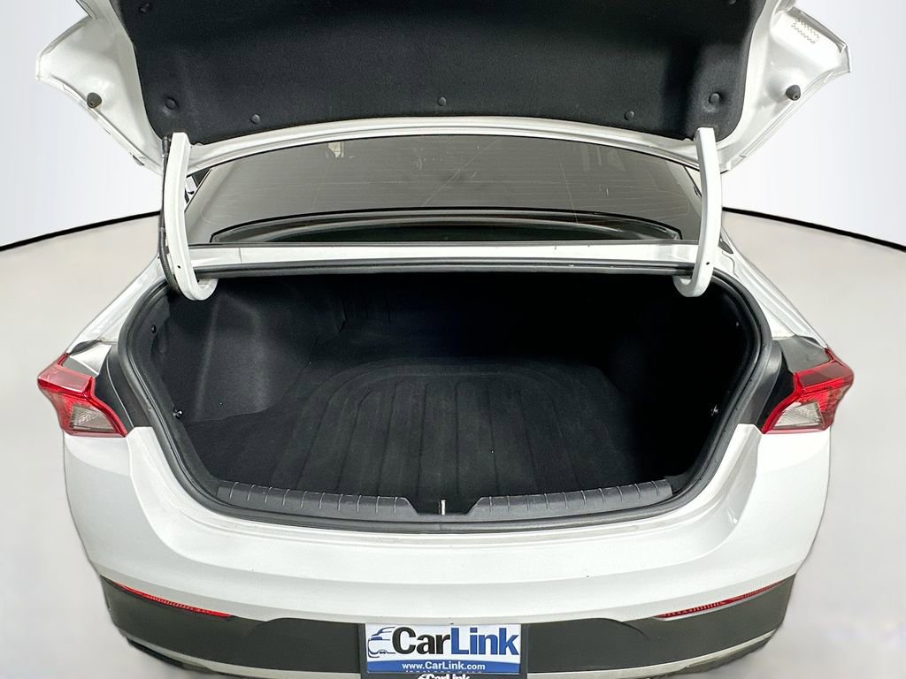 Used 2022 Kia K5 LX FWD image 28