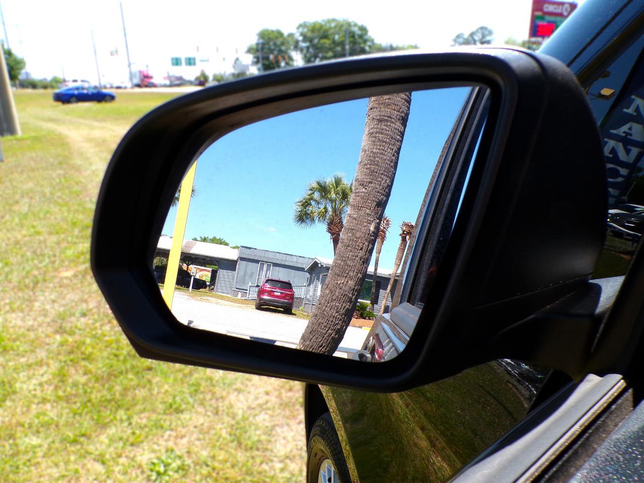 Used 2021 Mercedes-Benz Metris Passenger image 28