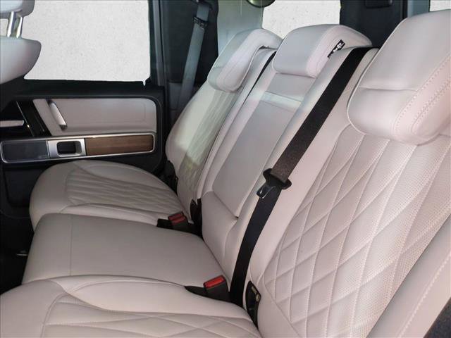 New 2027 Mercedes-Benz G 580 e image 18