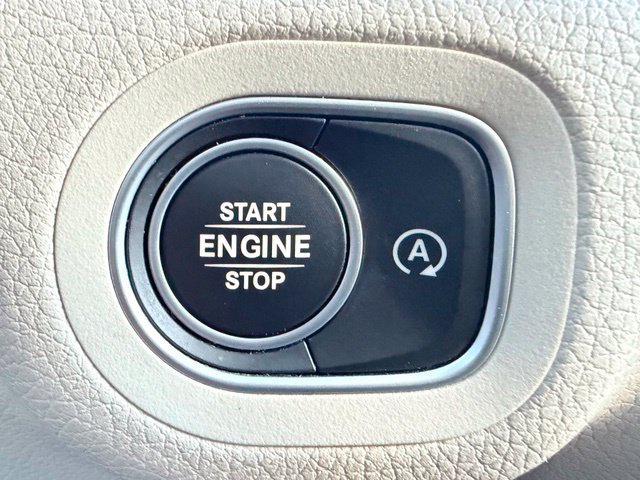 Certified 2023 Mercedes-Benz GLS 450 4MATIC image 26