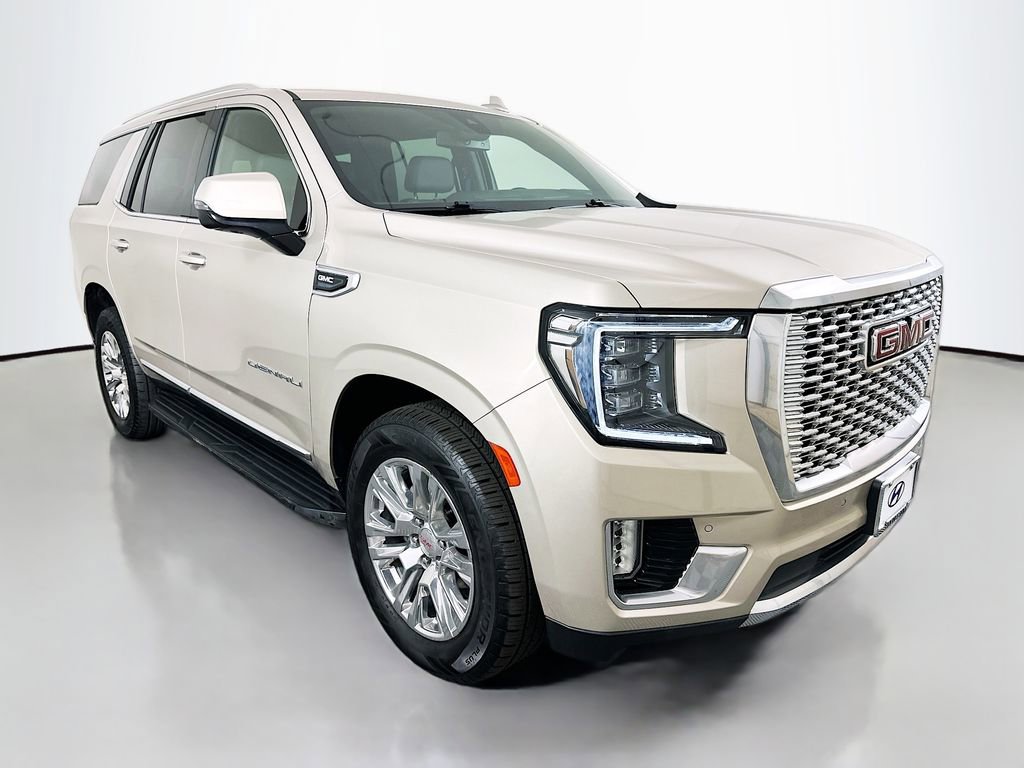 Used 2021 GMC Yukon Denali AWD/4WD image 3