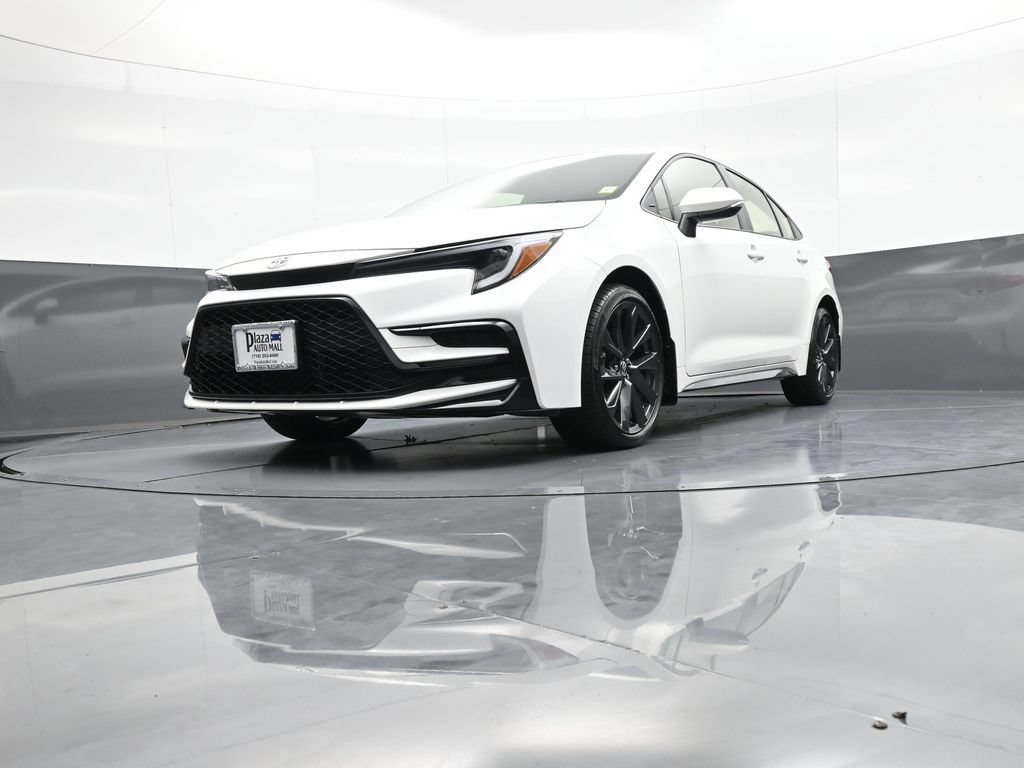 Certified 2026 Toyota Corolla SE FWD image 25