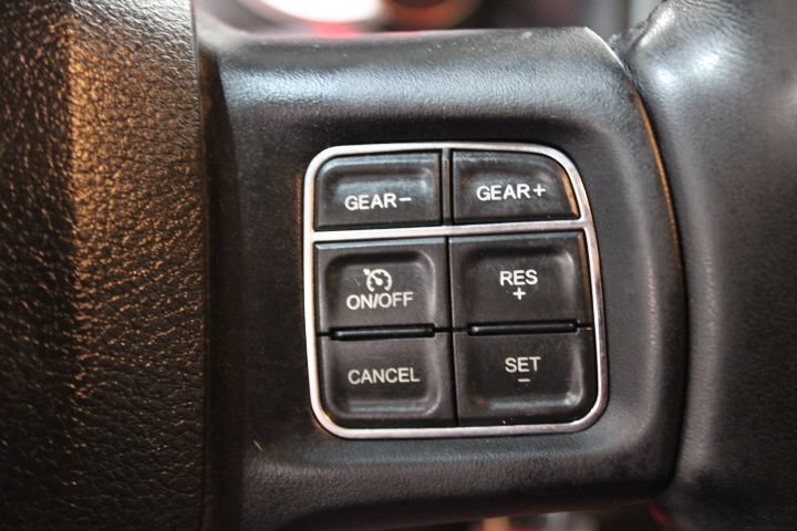 Used 2017 RAM 1500 Big Horn AWD/4WD image 37