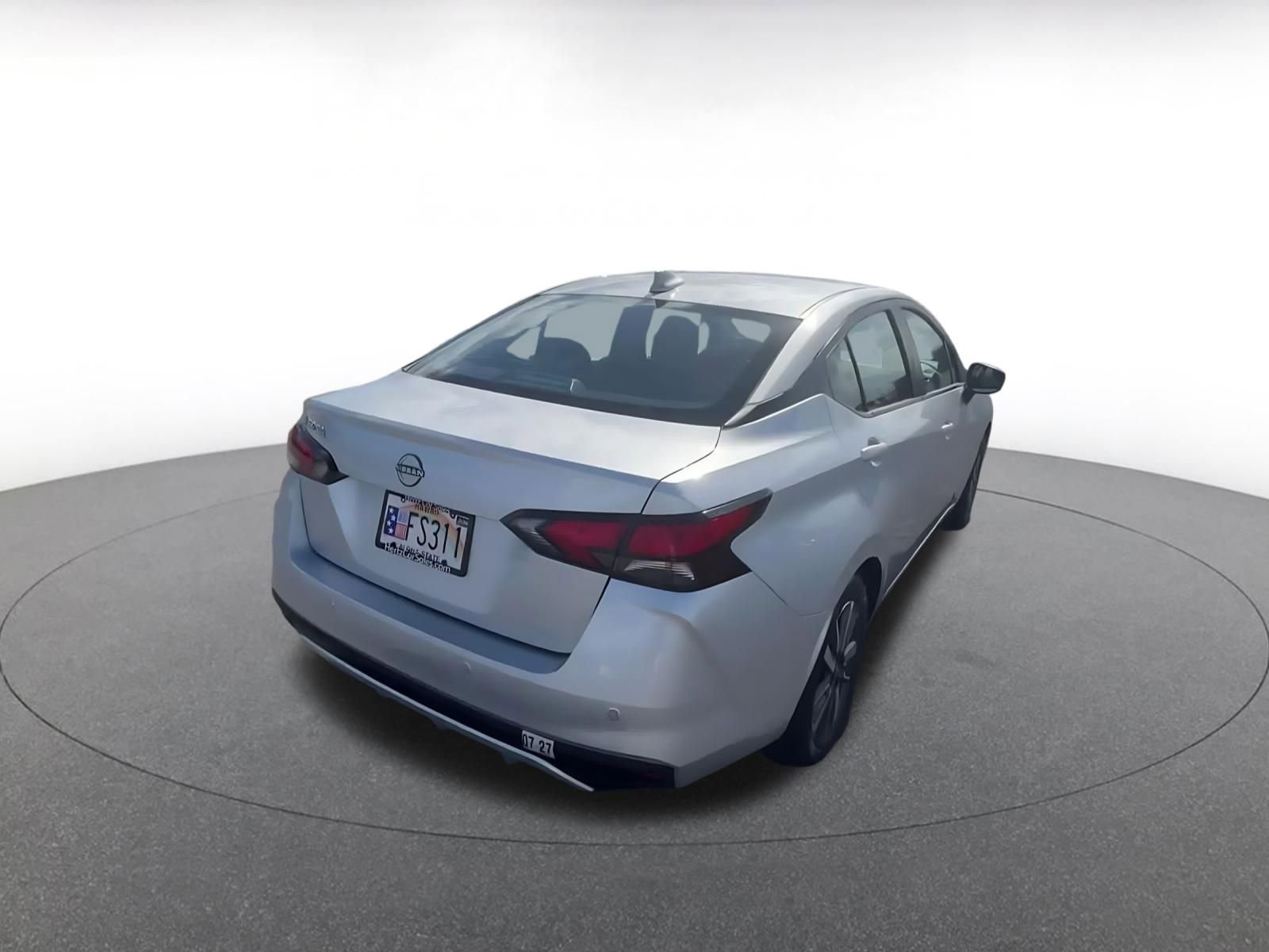 Used 2025 Nissan Versa SV FWD image 14