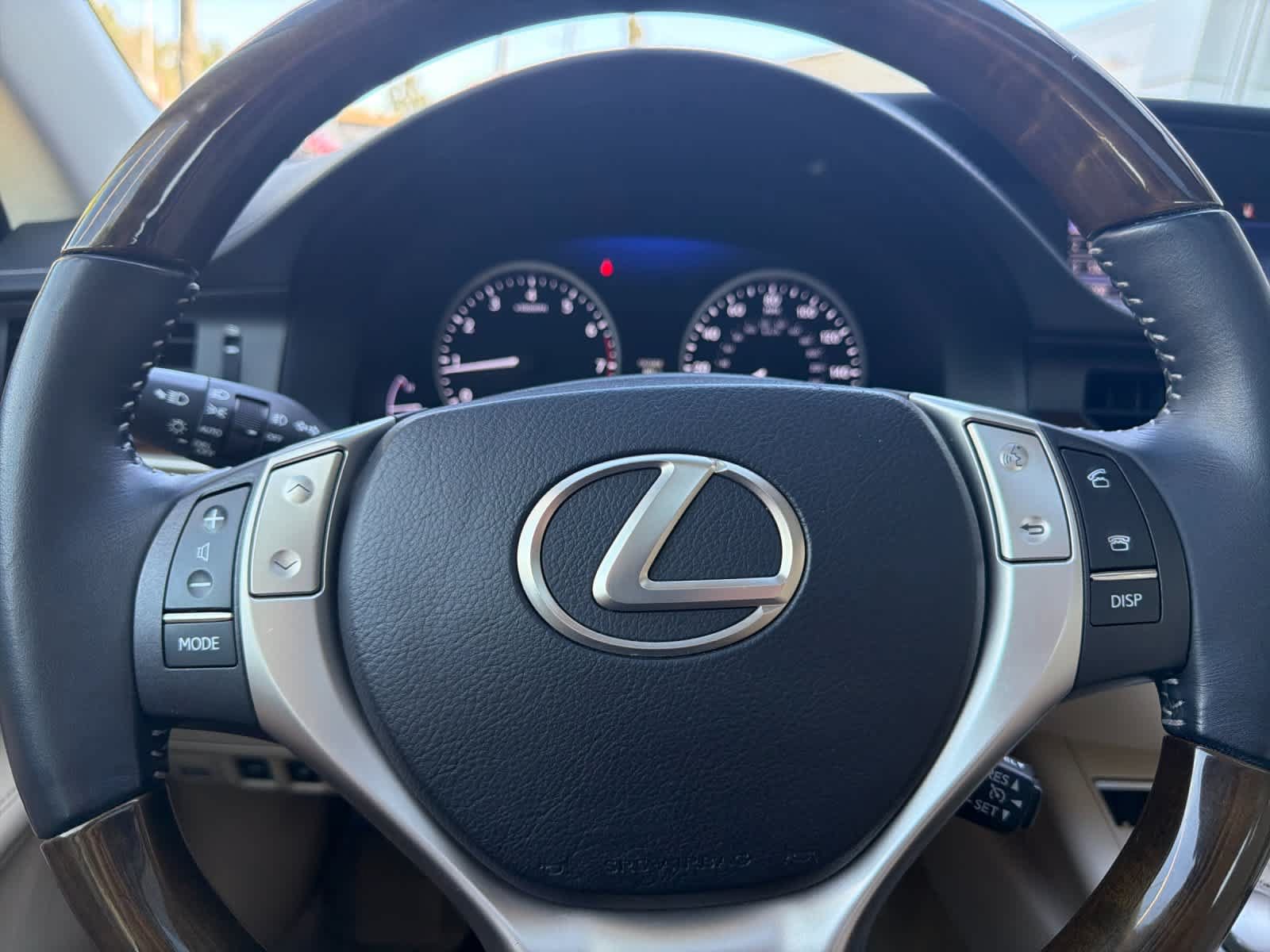 Used 2015 Lexus ES 350 w/ Luxury Package FWD image 23