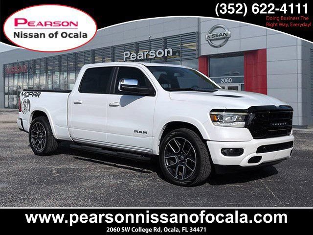 Used 2019 RAM 1500 Laramie AWD/4WD image 1