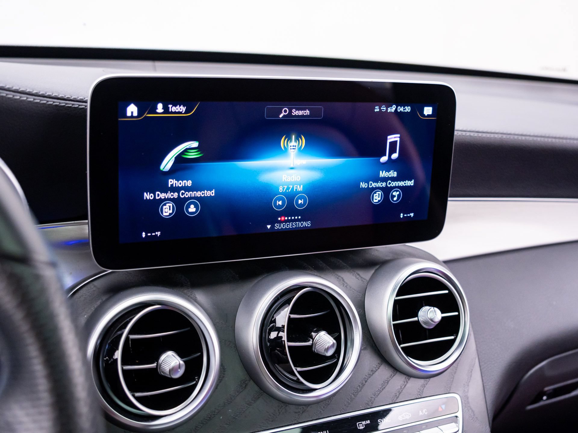 Used 2022 Mercedes-Benz GLC 300 4MATIC Coupe image 22
