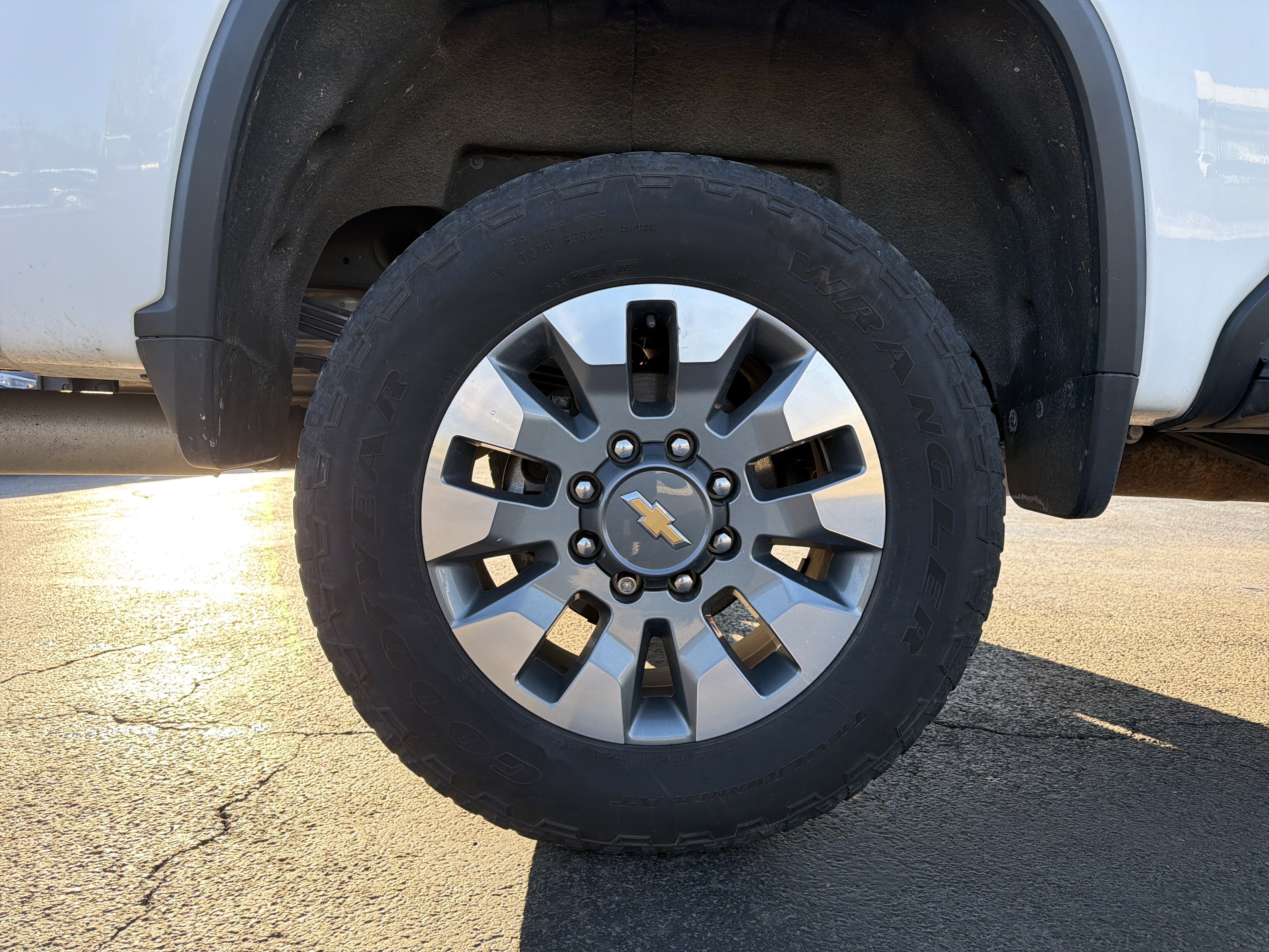 Used 2023 Chevrolet Silverado 2500 Custom w/ Custom Value Package image 32