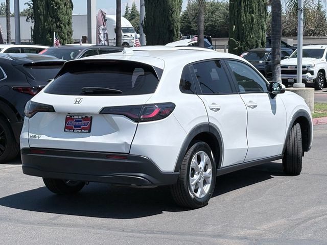 Used 2023 Honda HR-V LX image 5