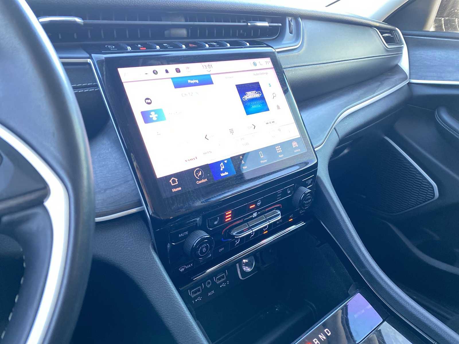 Certified 2022 Jeep Grand Cherokee L Limited image 18