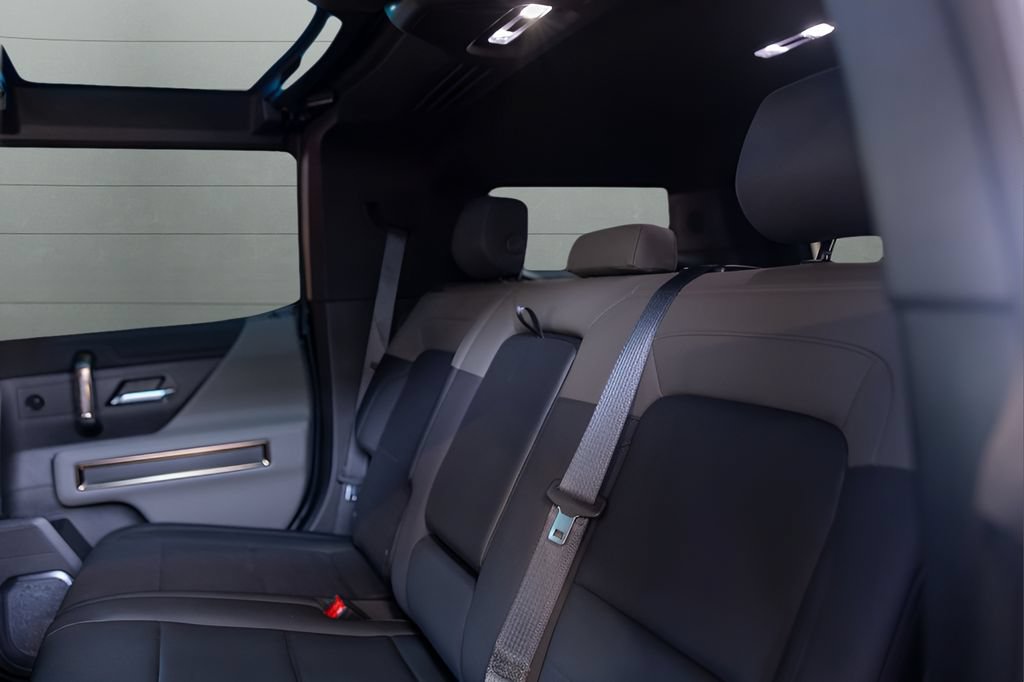 Used 2024 GMC Hummer EV 3X AWD/4WD image 58
