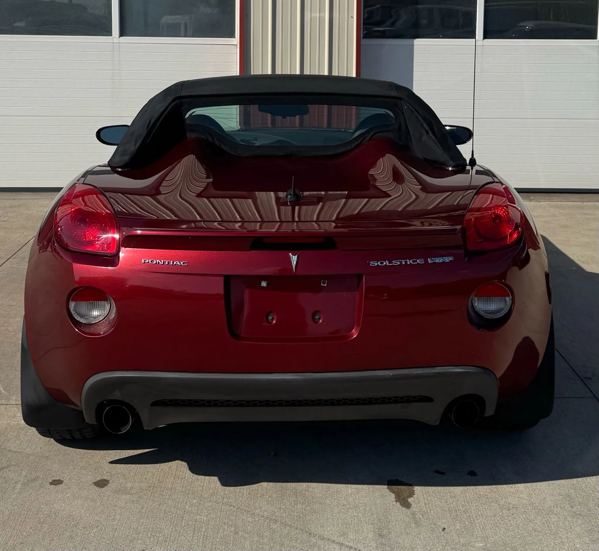 Used 2009 Pontiac Solstice GXP w/ Premium Package image 14