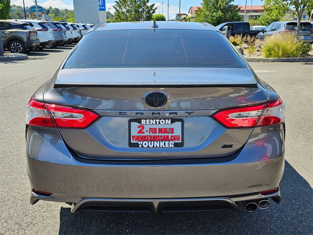 Used 2020 Toyota Camry SE image 6