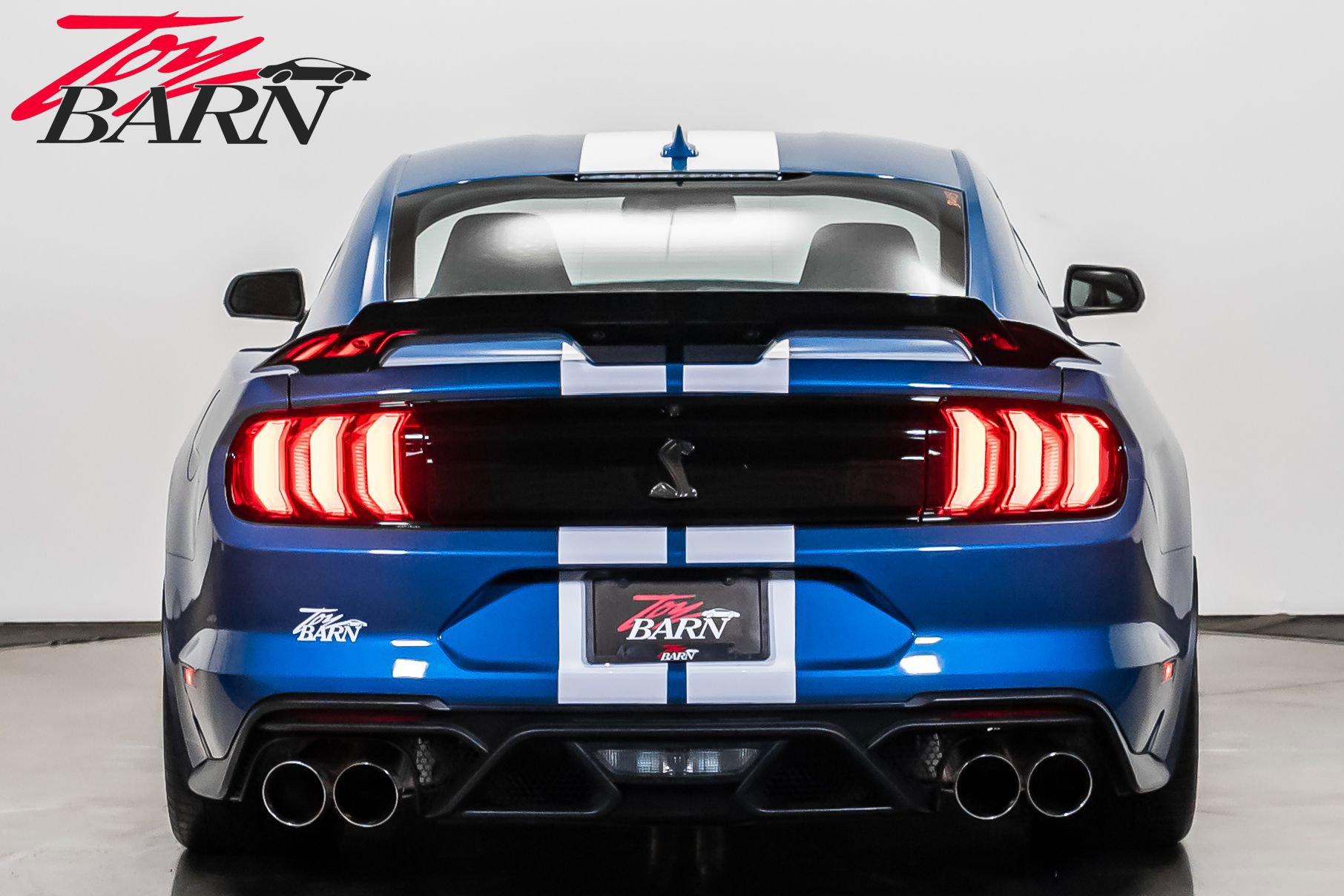Used 2021 Ford Mustang Shelby GT500 w/ Technology Package image 4