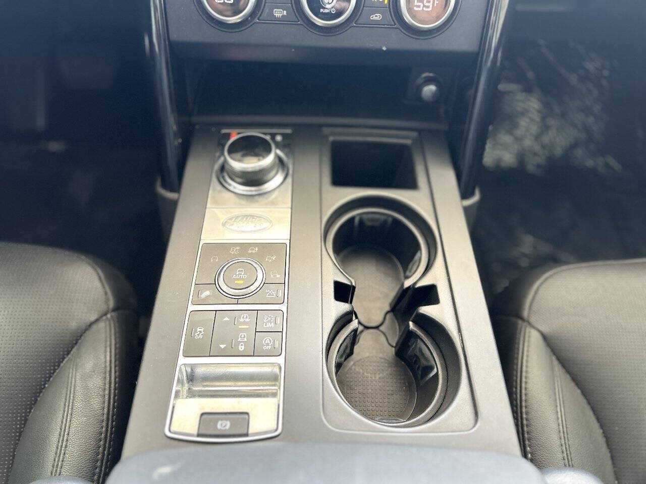 Used 2018 Land Rover Discovery SE AWD/4WD image 71
