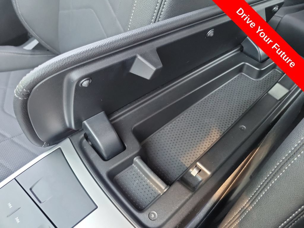Used 2023 BMW X1 xDrive28i AWD/4WD image 13