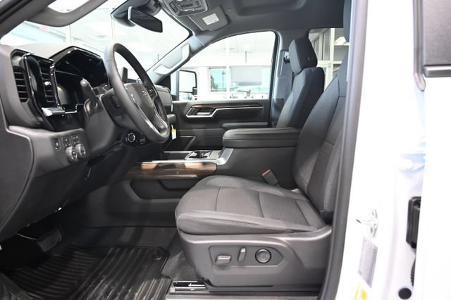 New 2026 Chevrolet Silverado 2500 LT w/ Trail Boss Package AWD/4WD image 12