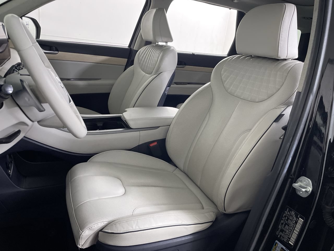 Used 2023 Hyundai Palisade Limited AWD/4WD image 12