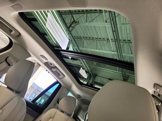 New 2026 Volvo XC90 B6 Ultra w/ Protection Package Premier AWD/4WD image 8