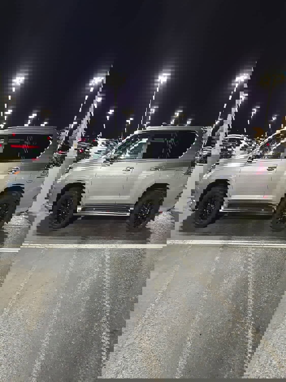 Used 2021 Lexus GX 460 Premium image 7