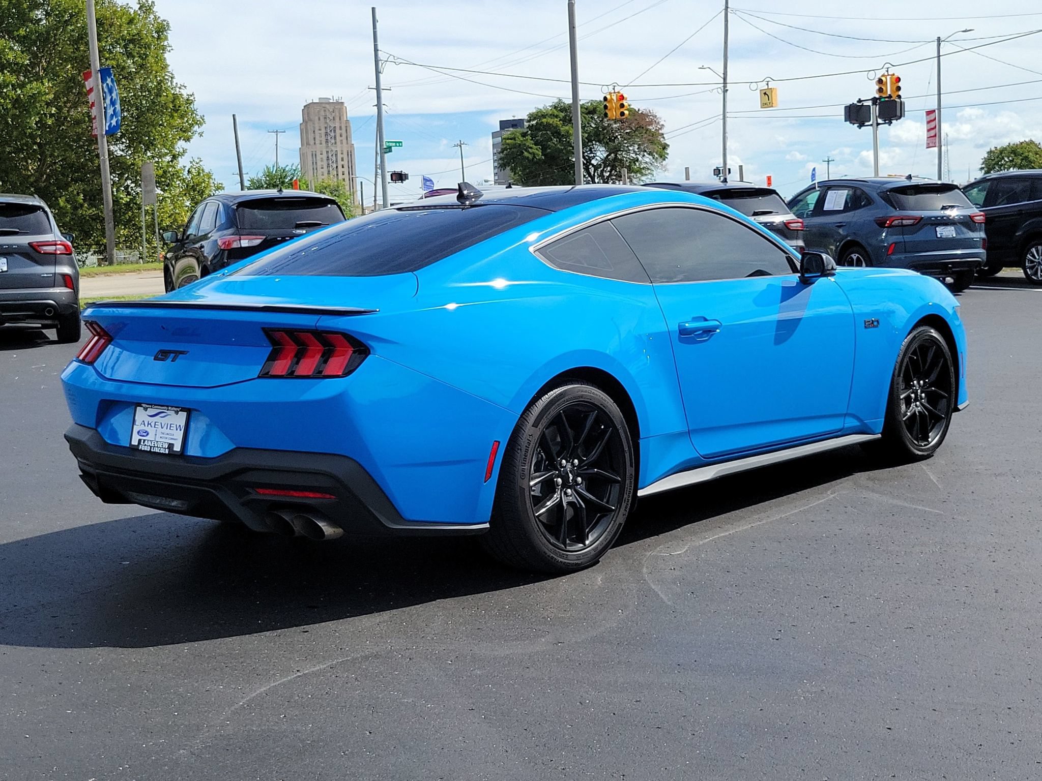 Certified 2025 Ford Mustang GT Premium RWD image 3